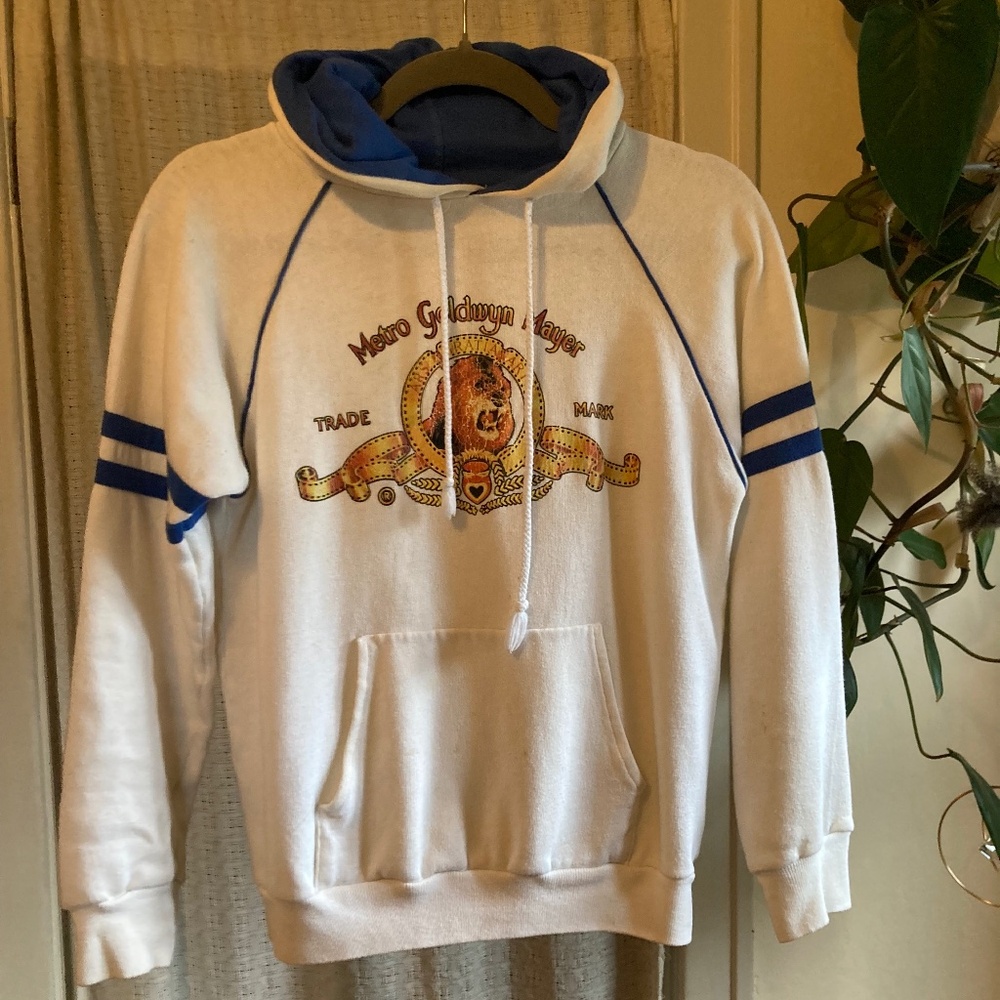 Vintage white trademark raglan hoody with blue stripes